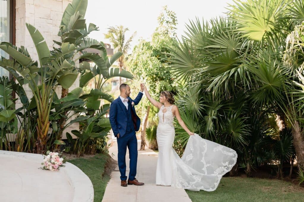 Celebrate your love with Live Aqua Cancun Weddings. Enjoy luxurious venues, gourmet dining, and an adults-only ambiance for a sophisticated celebration.