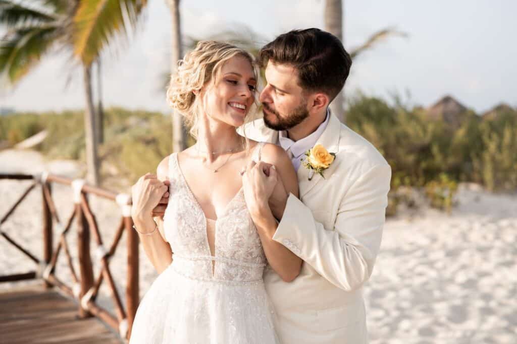 Discover the beauty of Hyatt Ziva Cancun Weddings. Enjoy stunning venues, all-inclusive luxury, and dedicated planners for an unforgettable Caribbean celebration.