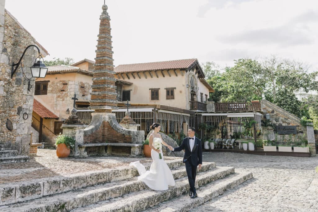 Catholic beach weddings in Mexico